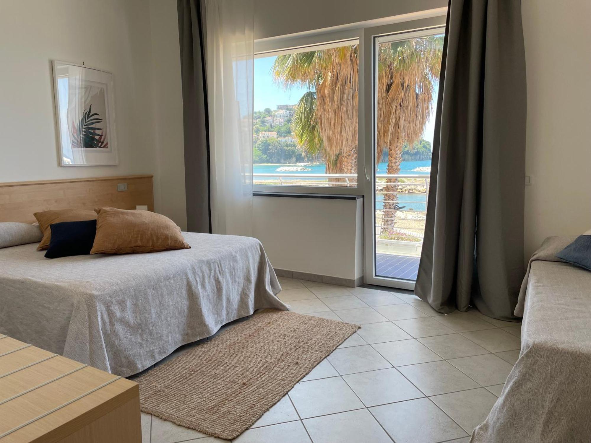 Hotel Mare Агрополи Экстерьер фото